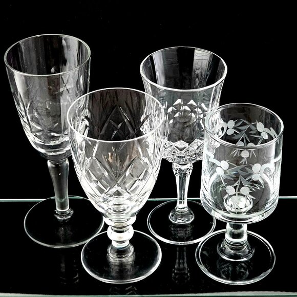 Decorative Cut Glass Liquor Cocktail Cordial Glasses (4) Collection mismatched - Picture 2 of 9